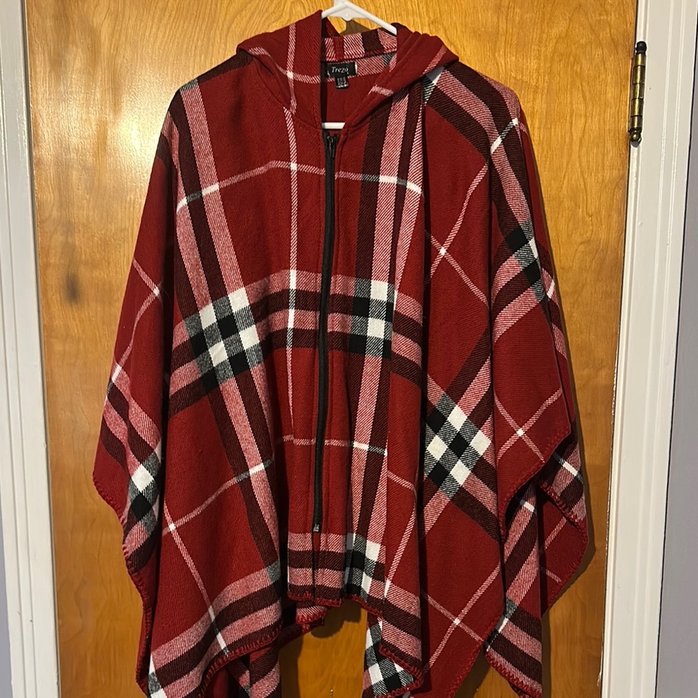 Chic Red Plaid Hooded Cape